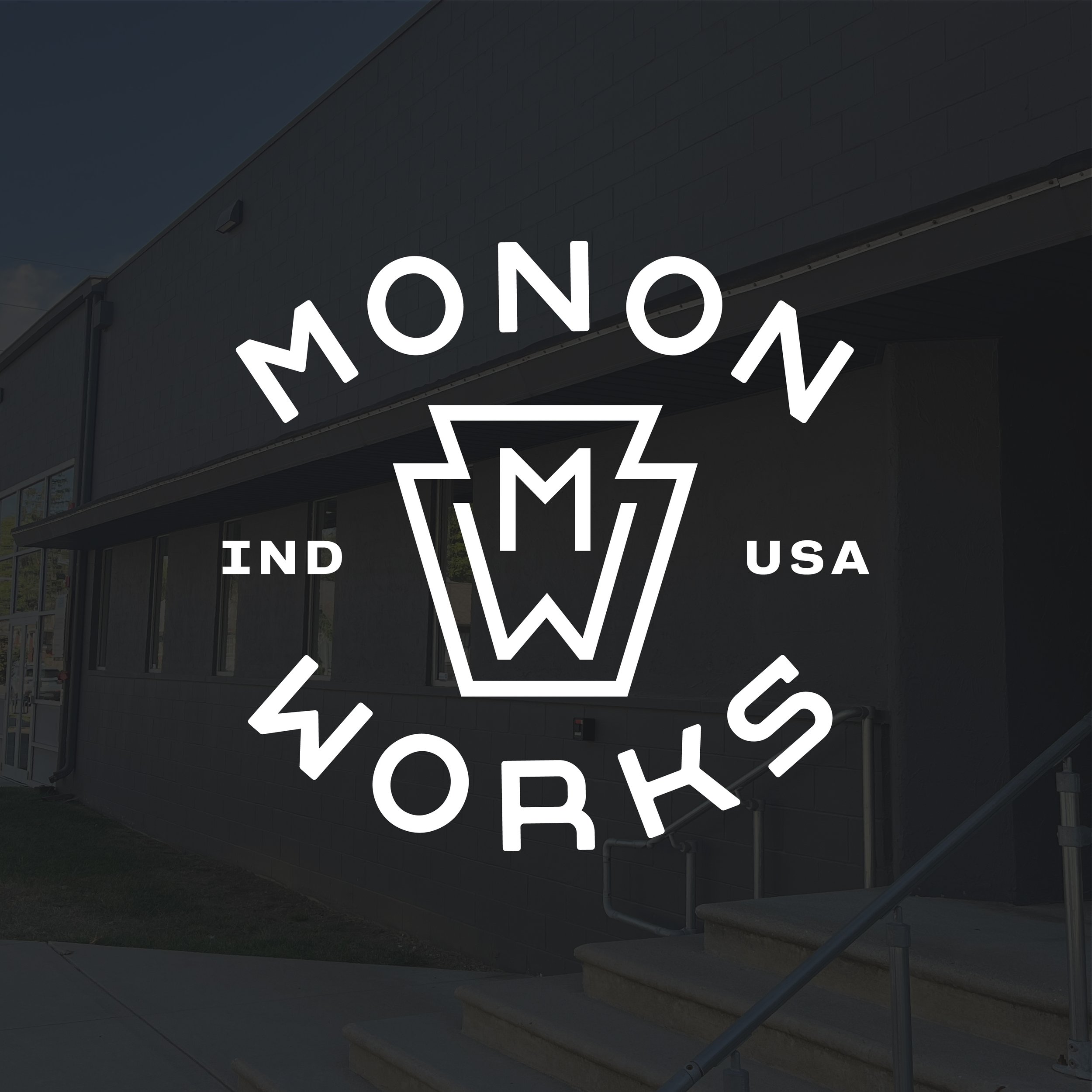 MononWorks building mural